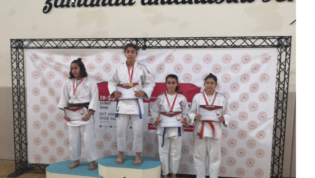 Türkiye Grup Judo Şampiyonasında İlçemiz Öğrencilerinden Başarı